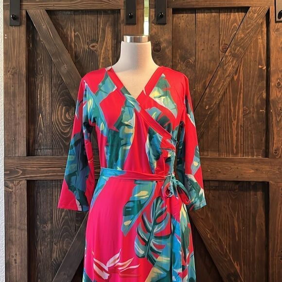 Short Sleeve Long V-Neck long Floral Maxi Dress Medium - Picture 12 of 16